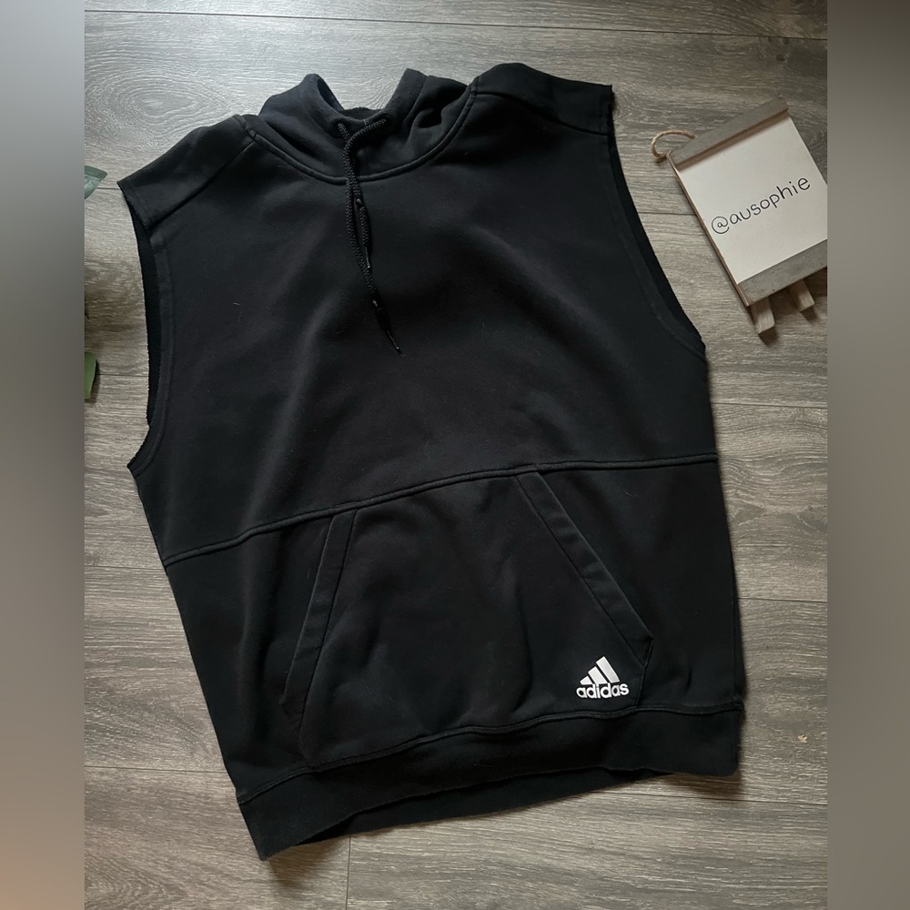 Adidas Black Cotton Blend Raw Hem Sleeveless Drawstring Pullover Hoodie. Size L